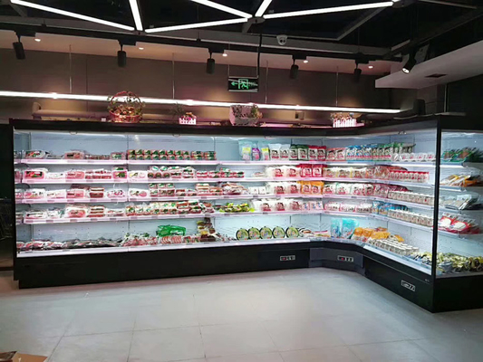 Réfrigérateur ouvert d'affichage de supermarché utilisé pour la laiterie et les boissons